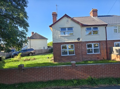 3 bed semi-detached house for rent in 3 Bed Semi-Detached House, Central Avenue, HR1