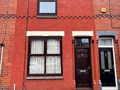 2 Bed Terraced House, Haddon Grove, SK5