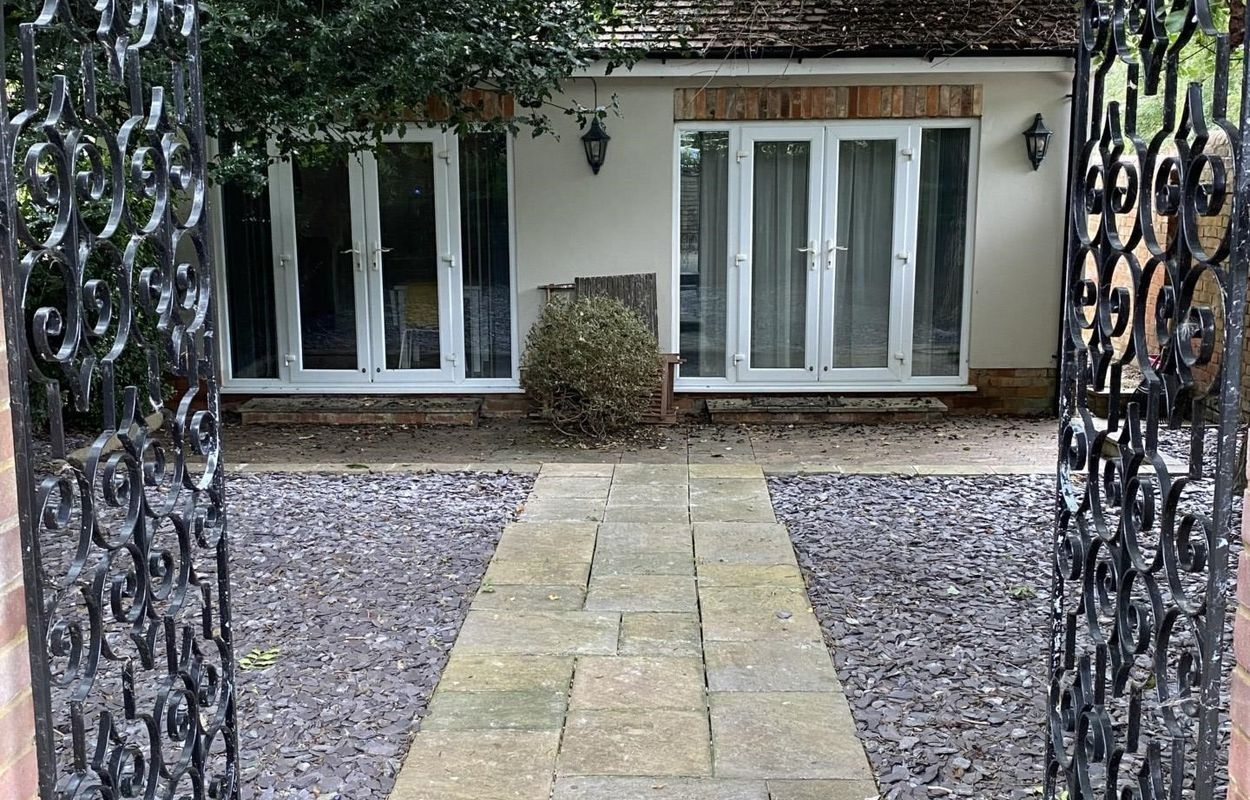 Additional image 9 of Room in a Shared House, Waverley Road, RG30, N1 7GU