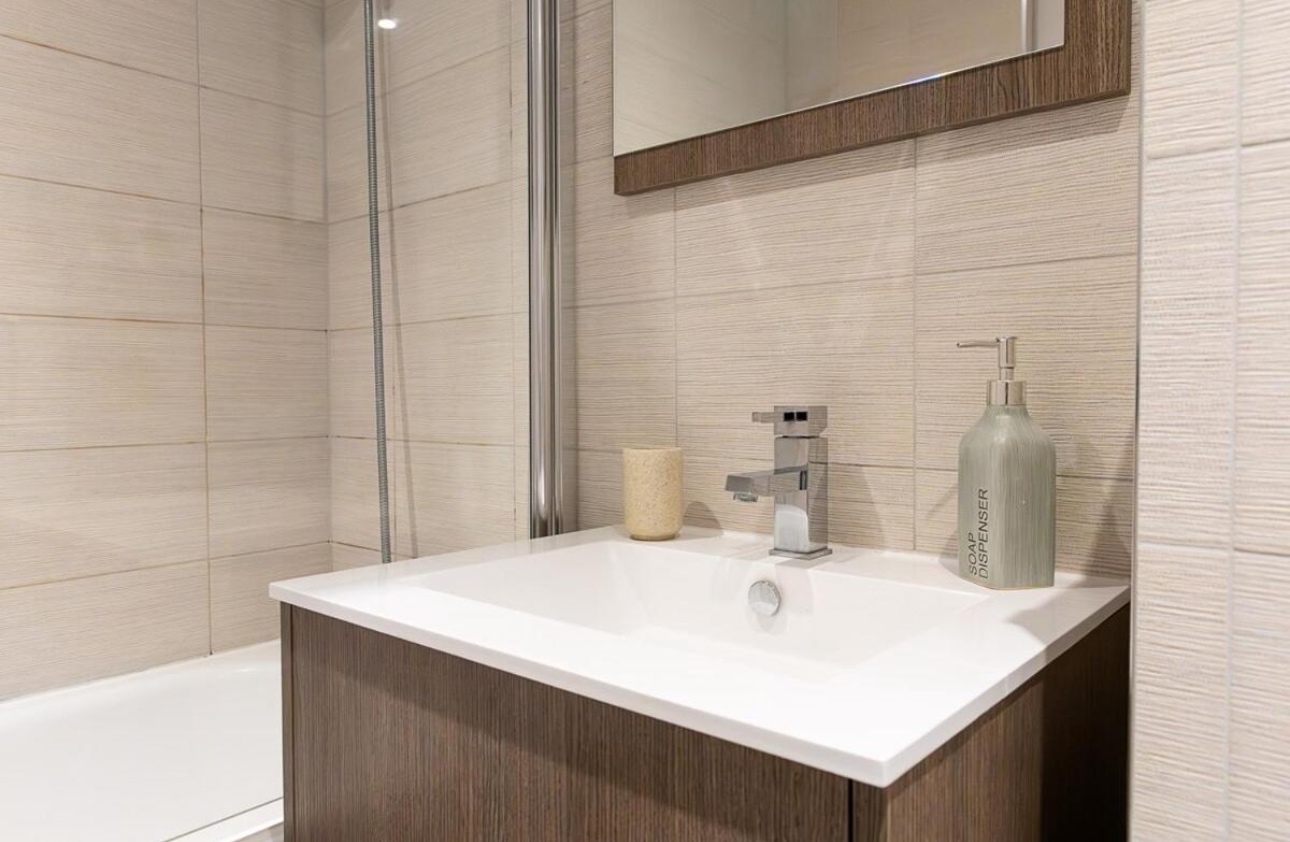 Additional image 8 of 2 Bed Flat, Chatham St, LE1, N1 7GU