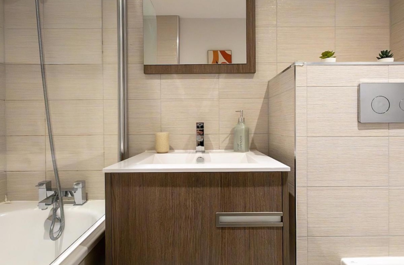 Additional image 14 of 2 Bed Flat, Chatham St, LE1, N1 7GU