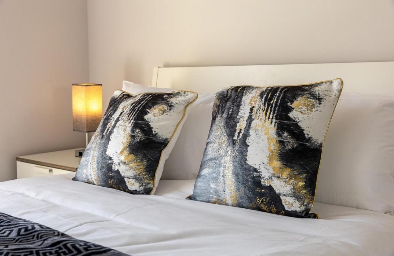 Additional image 21 of 2 Bed Flat, Chatham St, LE1, N1 7GU