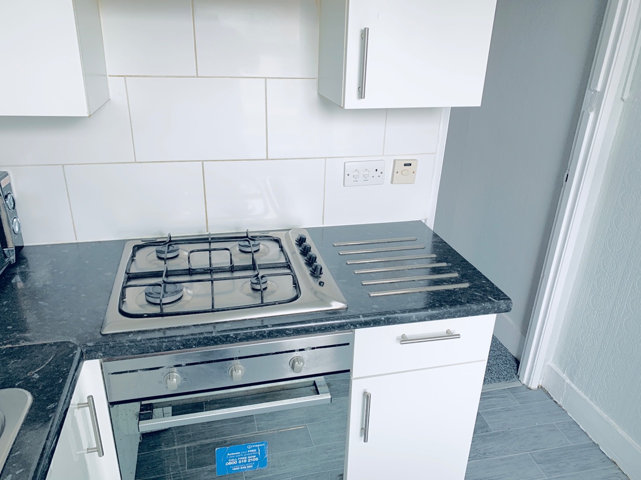 Additional image 4 of 1 Bed Flat, Newport Road, RG1, N1 7GU