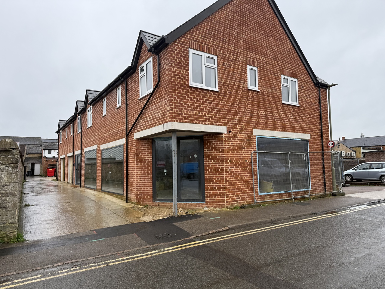 1 Bed Flat, Hasaj Home Victoria Road, OX26, N1 7GU