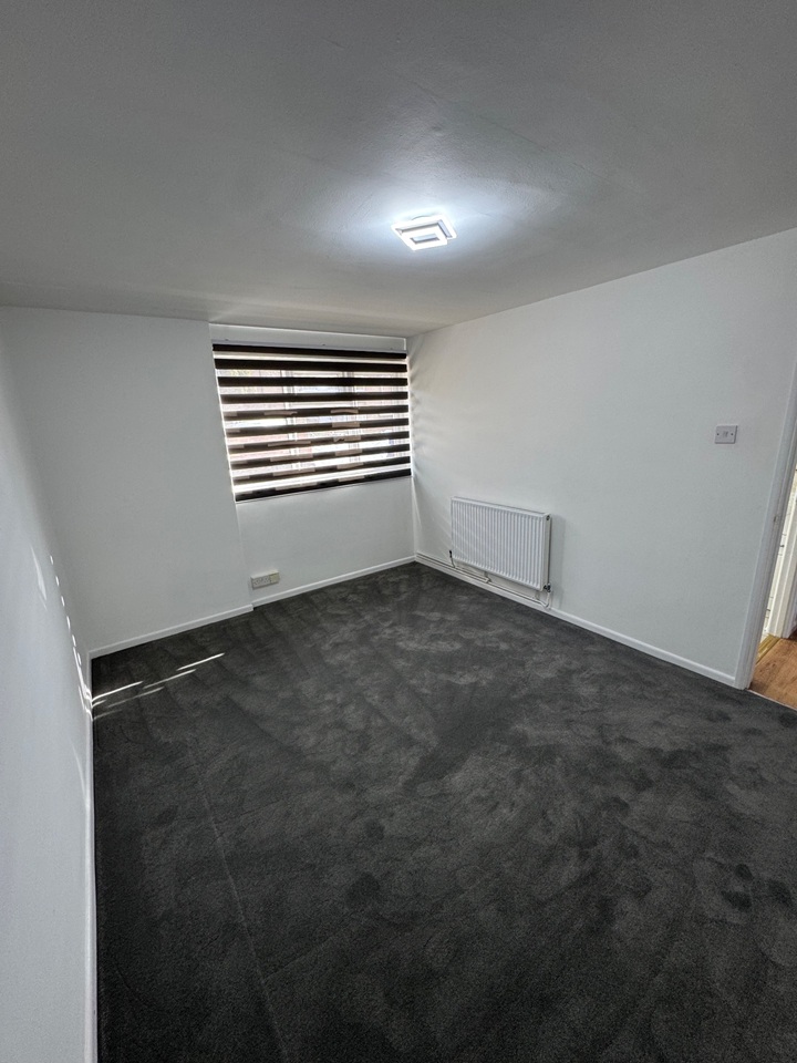 Additional image 2 of 2 Bed Maisonette, Shelley Close, OX14, N1 7GU