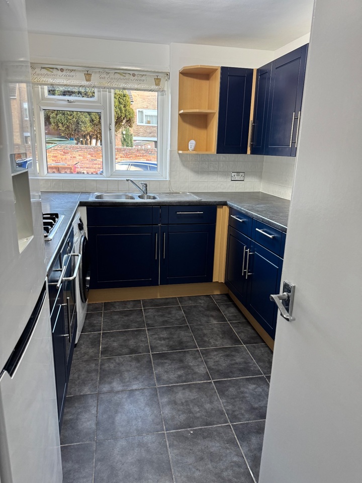 Additional image 4 of 2 Bed Maisonette, Shelley Close, OX14, N1 7GU