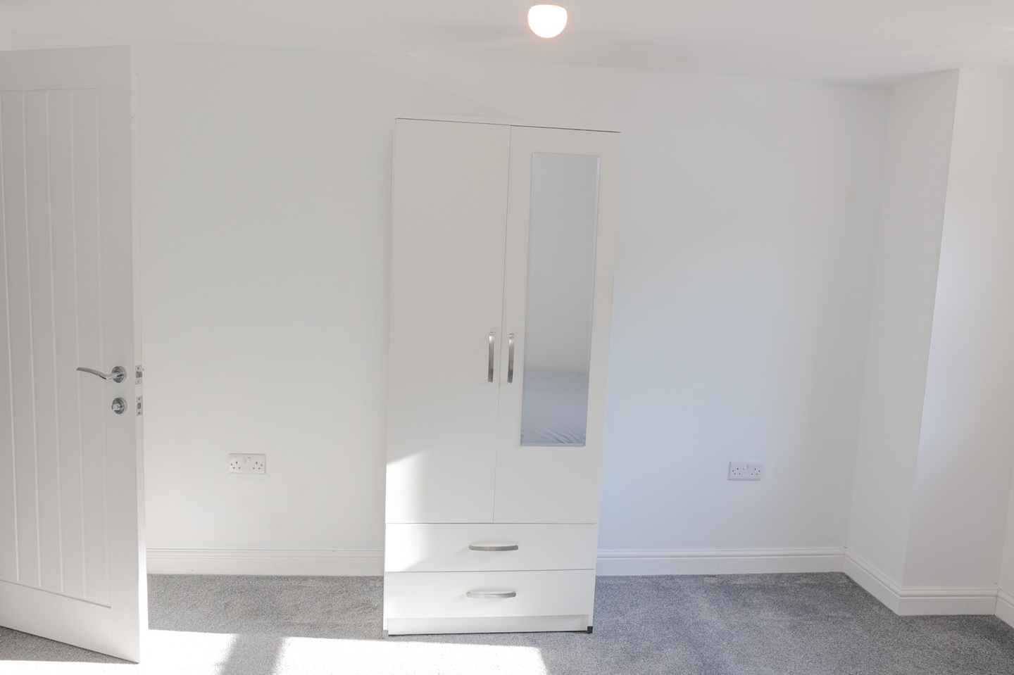 Additional image 50 of Room in a Shared House, Mill St, DE1, N1 7GU