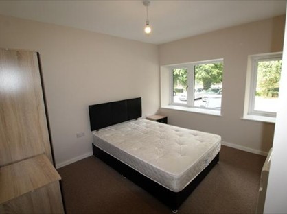 2 Bed Flat, Larch House, DY6