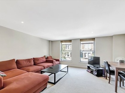 2 Bed Flat, Winders Road, SW11