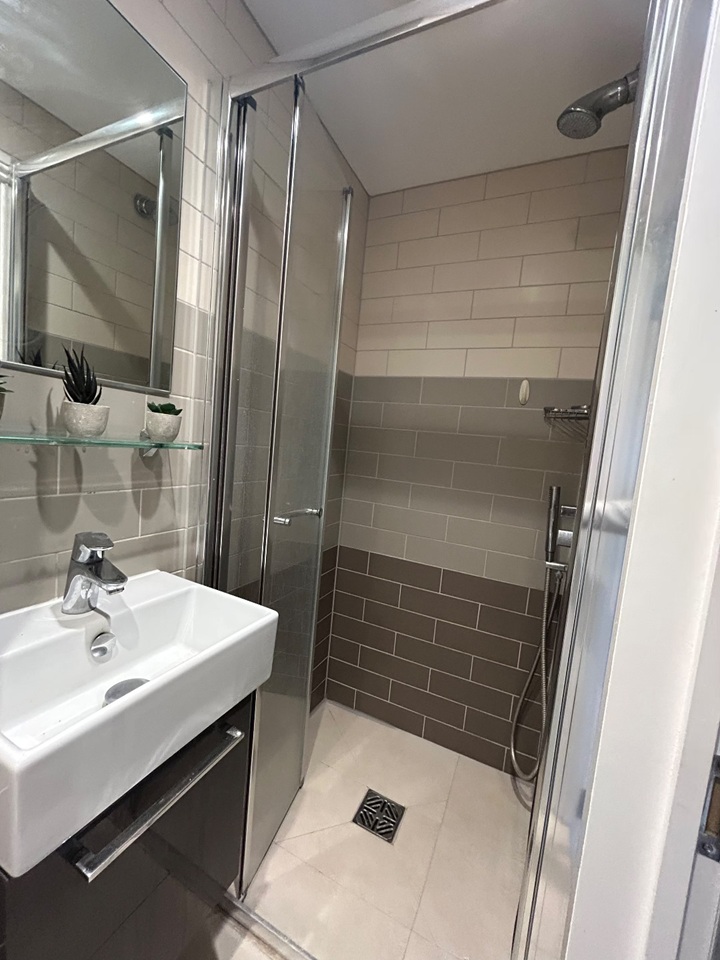 Additional image 10 of Studio Flat, Hazel Court, W2, N1 7GU