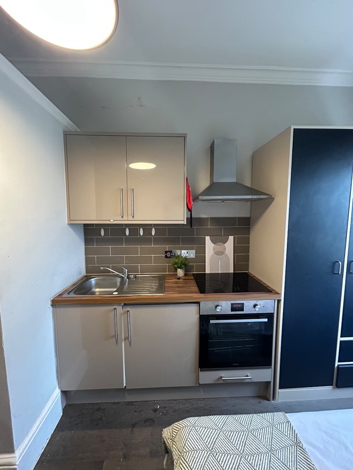 Additional image 7 of Studio Flat, Hazel Court, W2, N1 7GU