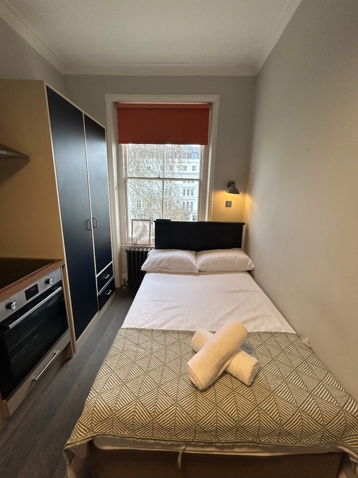 Additional image 3 of Studio Flat, Hazel Court, W2, N1 7GU