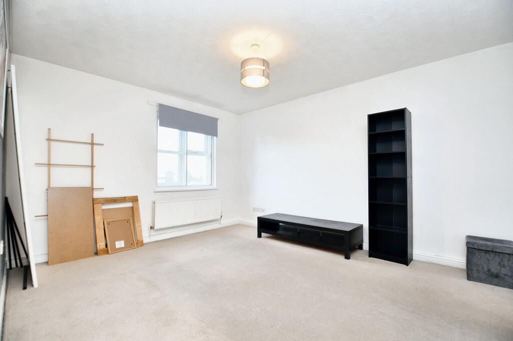 Additional image 3 of 2 Bed Flat, Hyndman Court, M5, N1 7GU