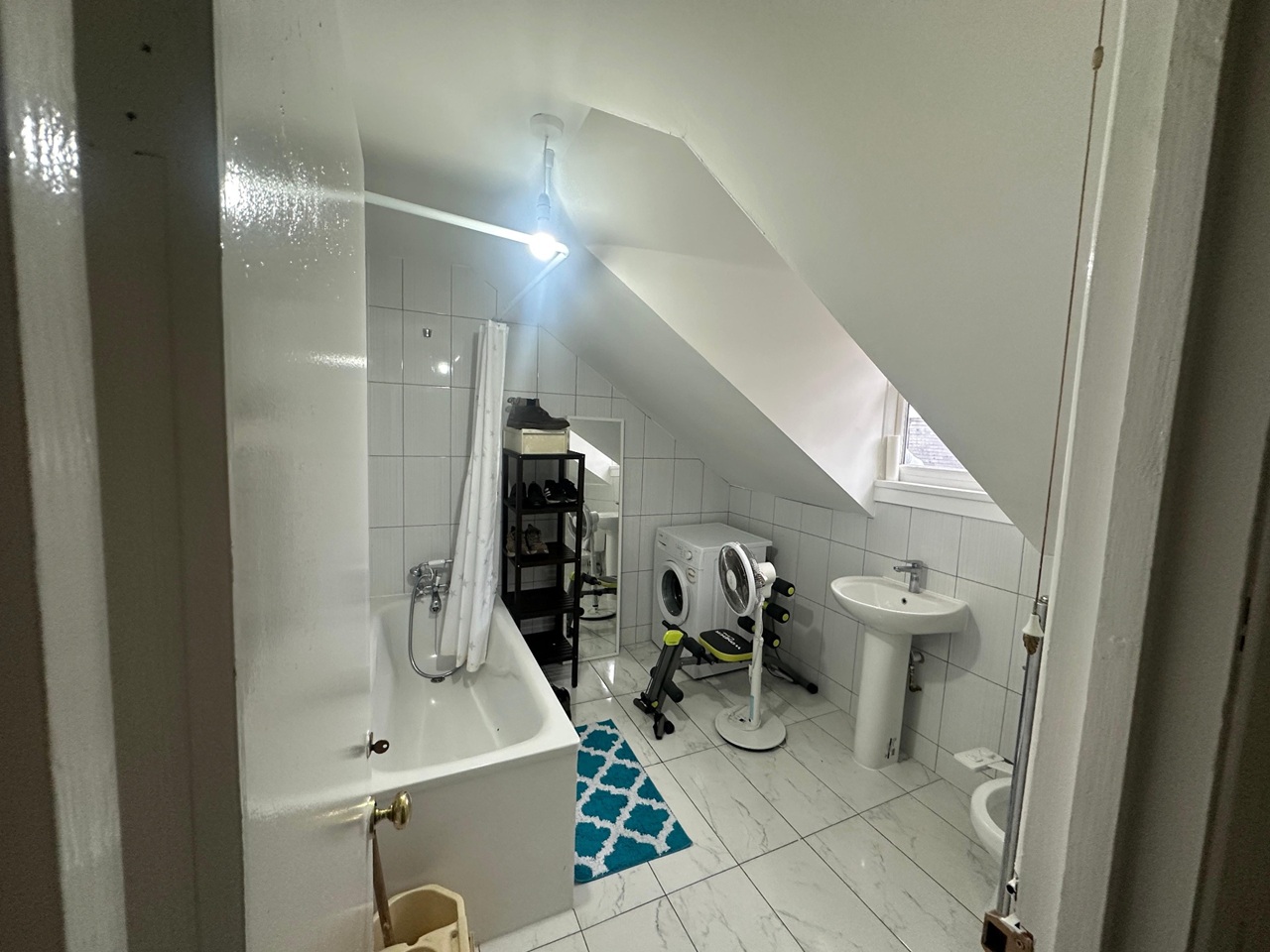 Studio Flat, Brecknock Road, N19 photo 3