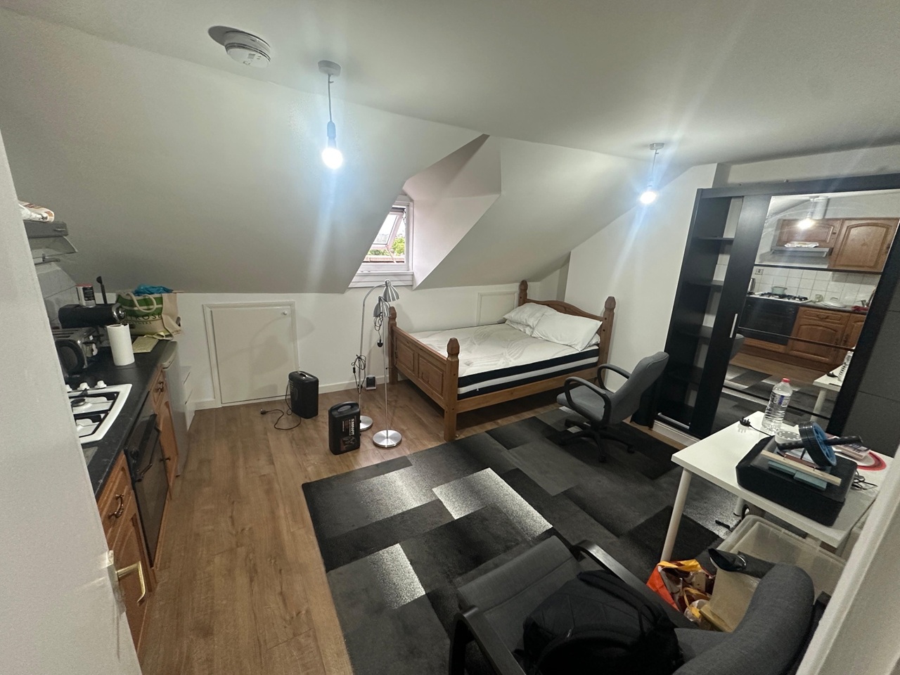 Studio Flat, Brecknock Road, N19 photo 5