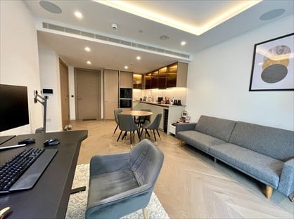 1 Bed Flat, Minories, EC3N