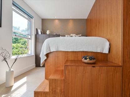 Studio Flat, Dennington Park Road, NW6