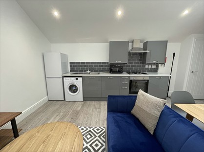 Room in a Shared House, Portland St, LN5