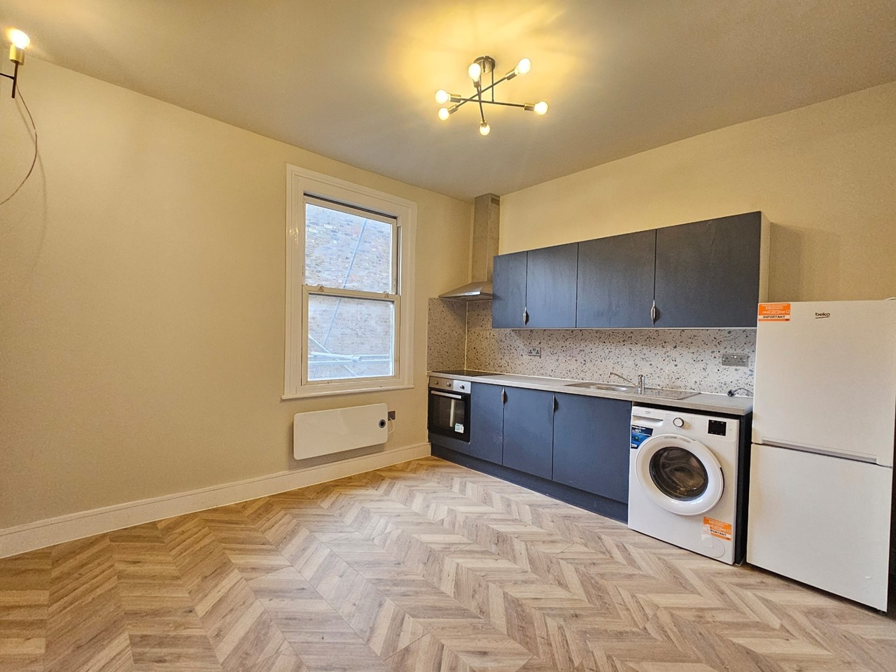 Additional image 2 of 2 Bed Flat, Junction Road, N19, N1 7GU