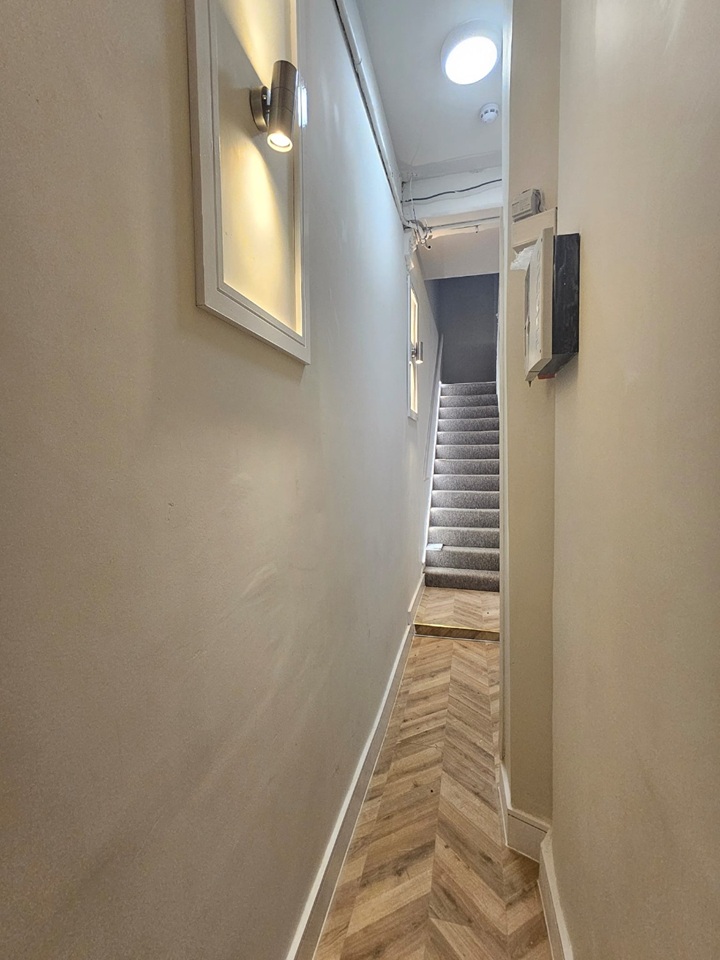 Additional image 6 of 2 Bed Flat, Junction Road, N19, N1 7GU