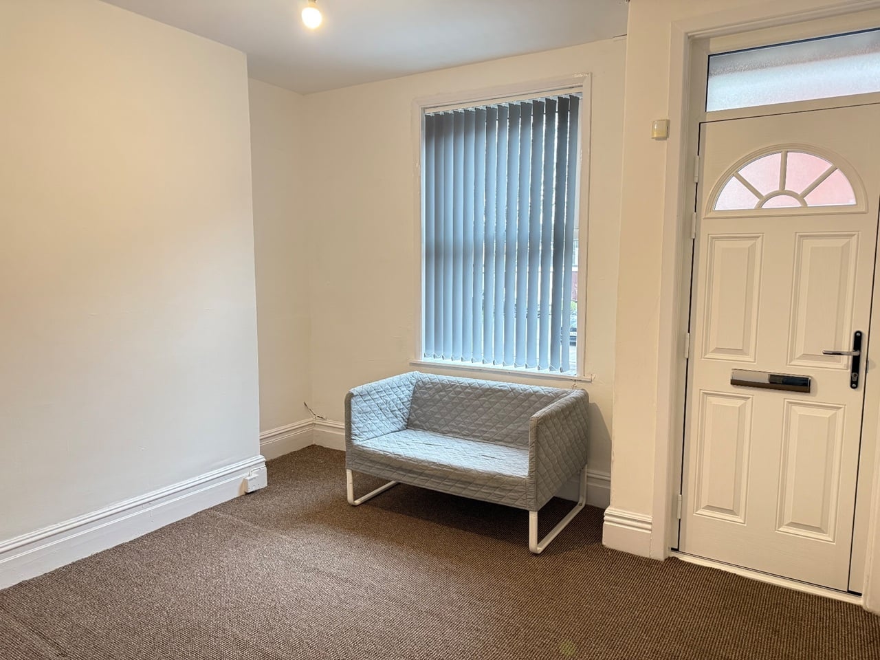 3 Bed Semi-Detached House, Ruth Square, S10, N1 7GU