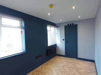 Studio Flat, Normanhurst, TW15