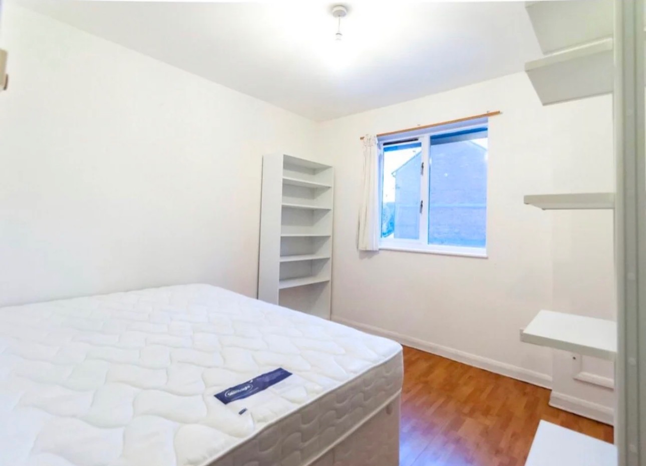 Additional image 3 of 2 Bed Maisonette, London, N7, N1 7GU