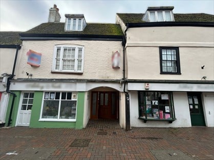 1 Bed Flat, Sun St, EN9