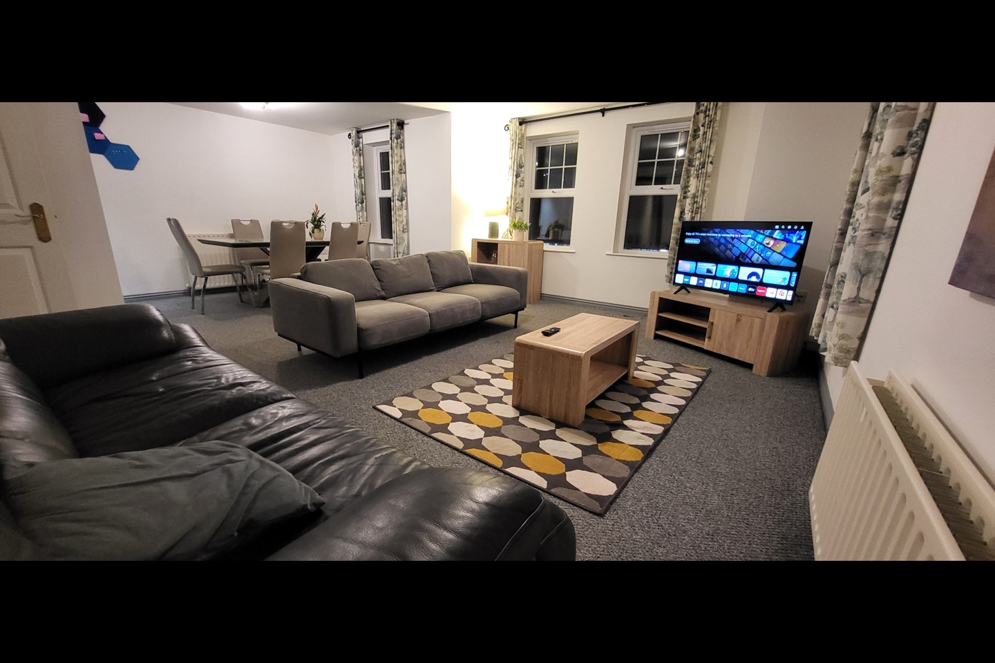 2 Bed Flat, St Johns Square, BT7, N1 7GU