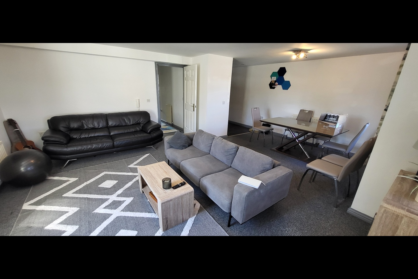 Additional image 4 of 2 Bed Flat, St Johns Square, BT7, N1 7GU