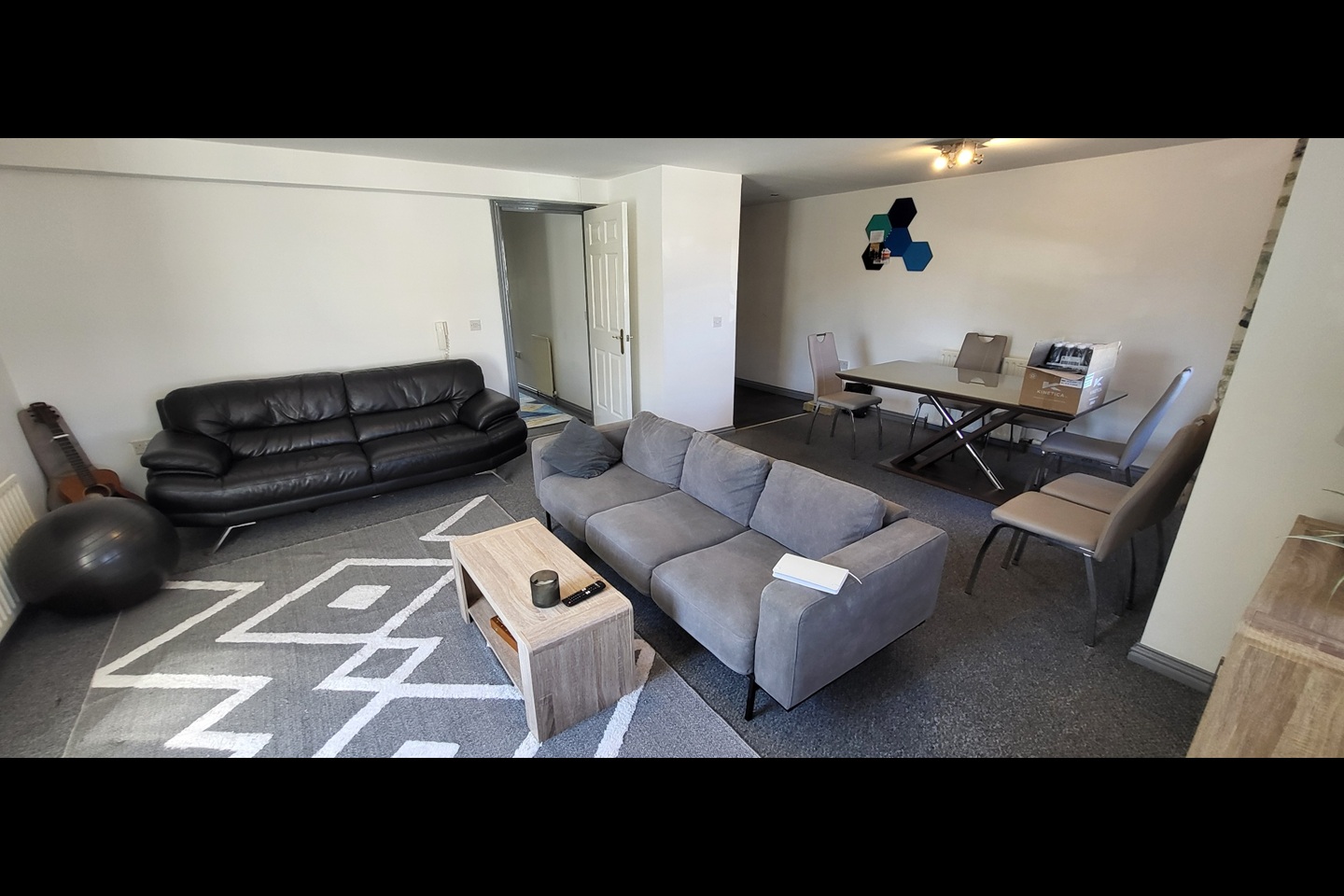 Additional image 8 of 2 Bed Flat, St Johns Square, BT7, N1 7GU