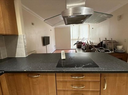 2 Bed Flat, Innova Court, CR0