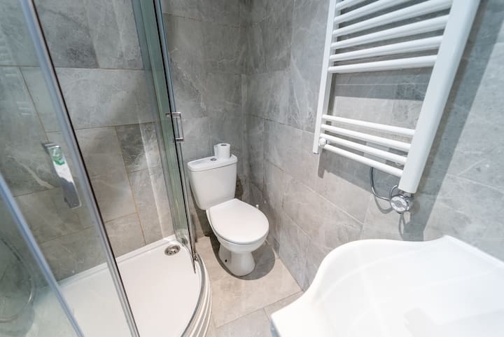 Additional image 9 of Studio Flat, Birmingham, B29, N1 7GU