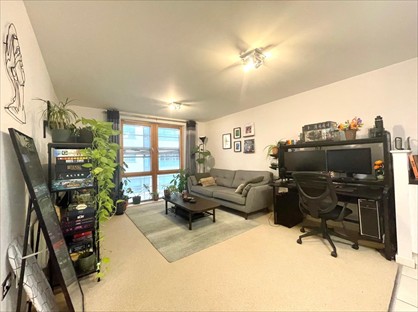 2 Bed Flat, Sweetman Place, BS2