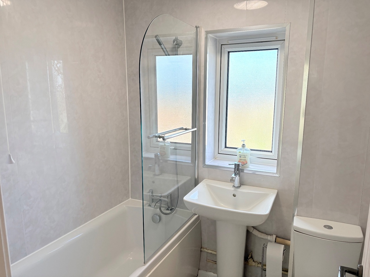 Additional image 9 of 2 Bed Flat, Mile Oak Road, S60, N1 7GU