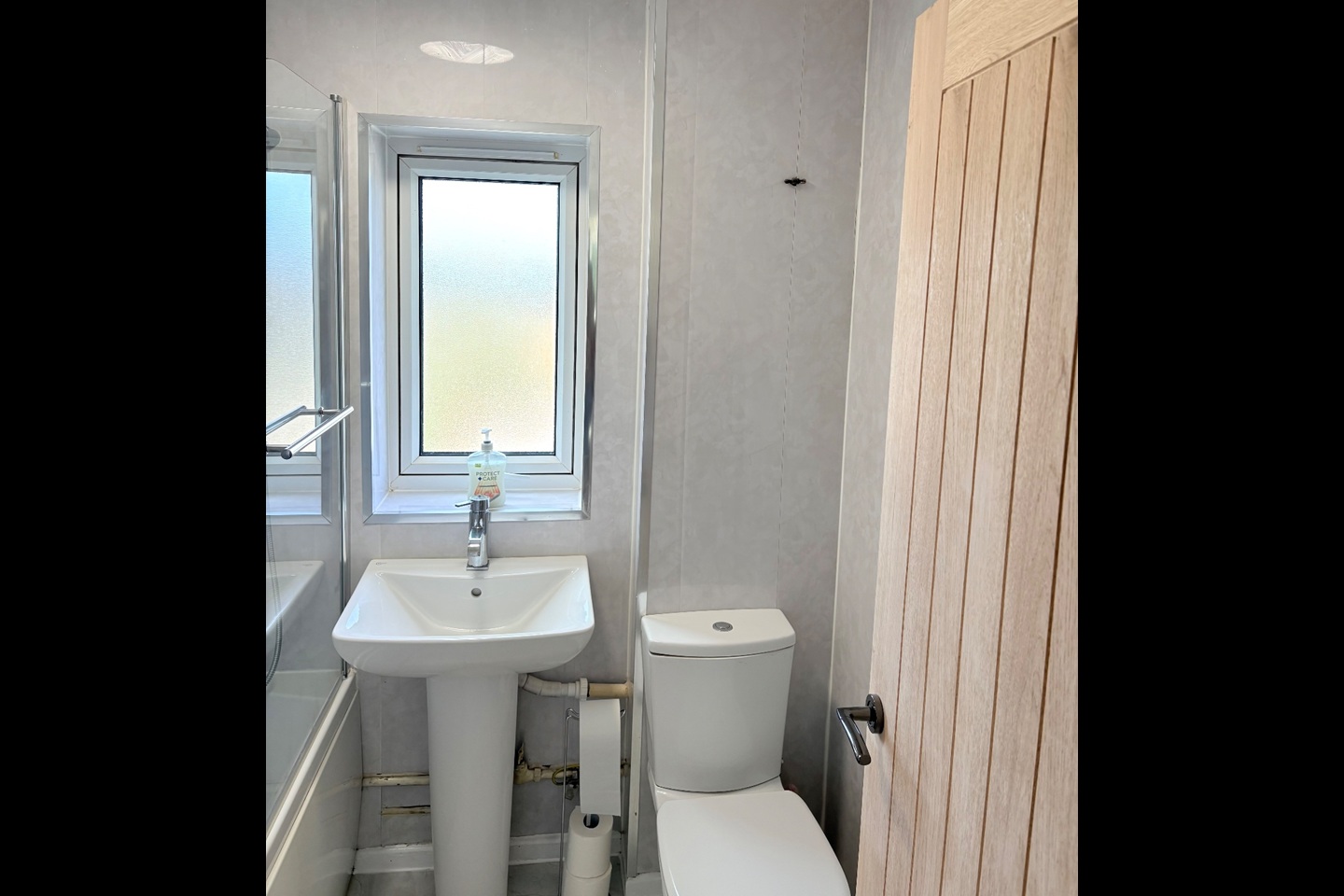 Additional image 10 of 2 Bed Flat, Mile Oak Road, S60, N1 7GU