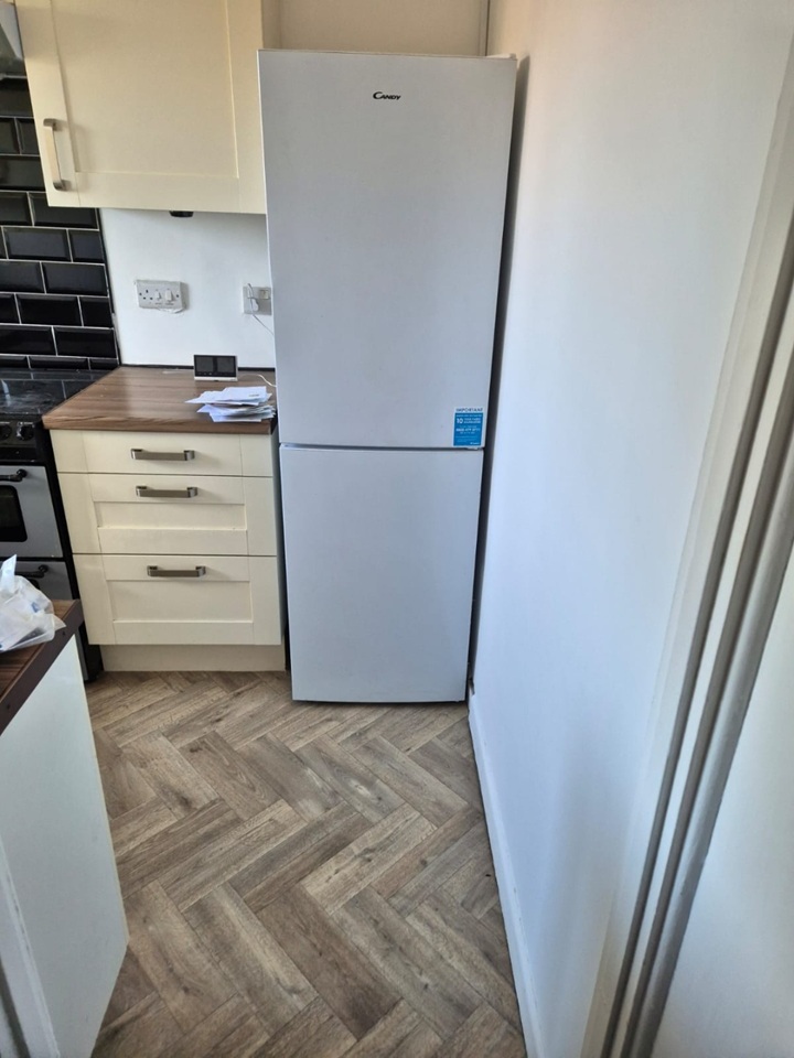 Additional image 4 of 2 Bed Flat, Witts Hill, SO18, N1 7GU