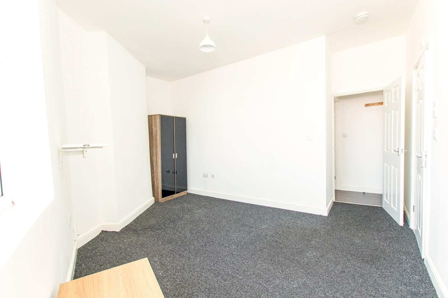 Additional image 4 of 1 Bed Flat, Dovercastle, NG7, N1 7GU