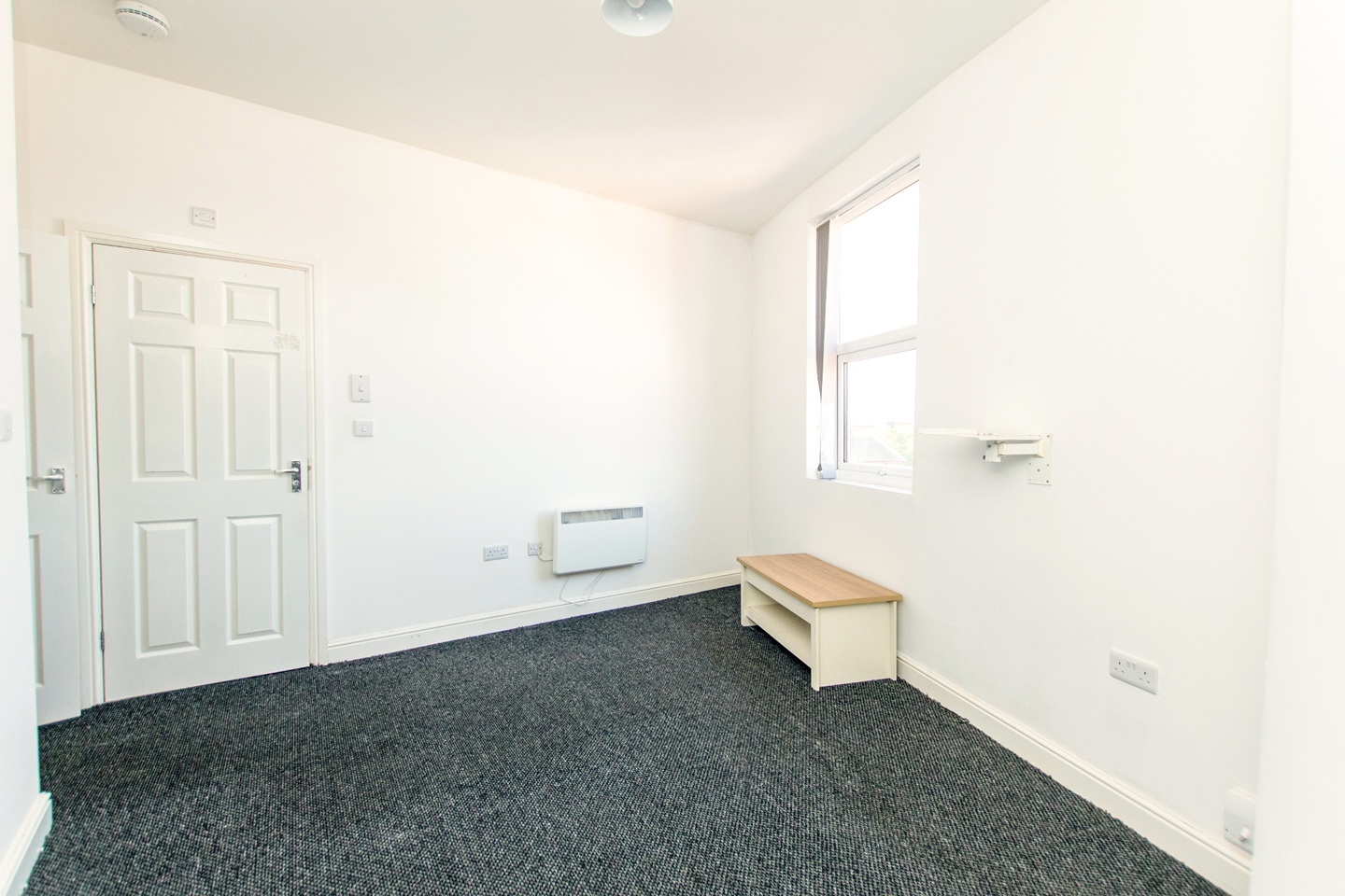 Additional image 6 of 1 Bed Flat, Dovercastle, NG7, N1 7GU