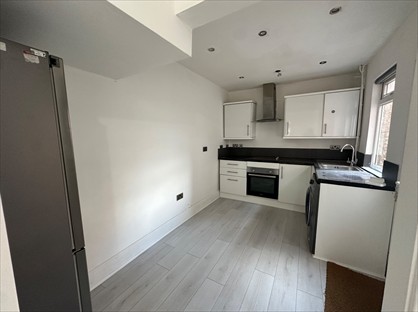 4 Bed Terraced House, Needham Road, L7