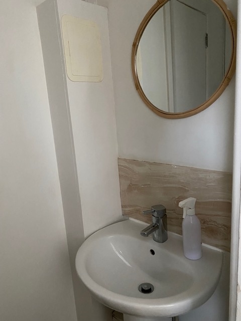 Additional image 9 of Studio Flat, Bedford Road, RG1, N1 7GU