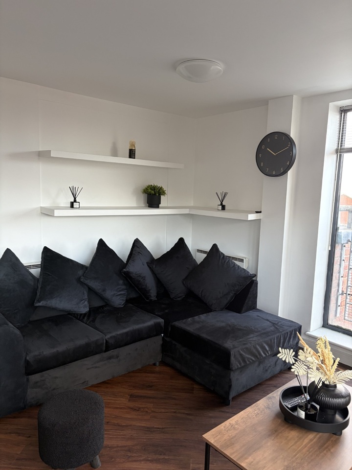 Additional image 2 of 1 Bed Flat, Duke Street, L1, N1 7GU