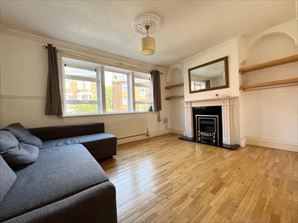 2 Bed Flat, Estelle Road, NW3