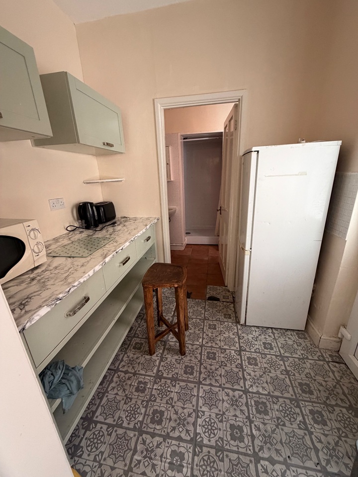 Additional image 6 of Studio Flat, Leman Street, DE22, N1 7GU