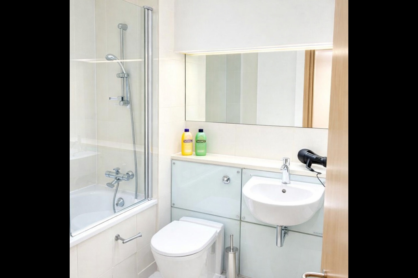 Additional image 4 of 1 Bed Flat, Albert Embankment, SE1, N1 7GU
