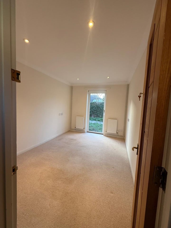 Additional image 4 of 2 Bed Flat, Barton Road, CB3, N1 7GU