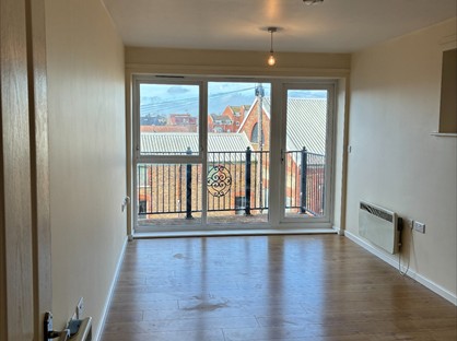 Studio Flat, Gasden House, PO21