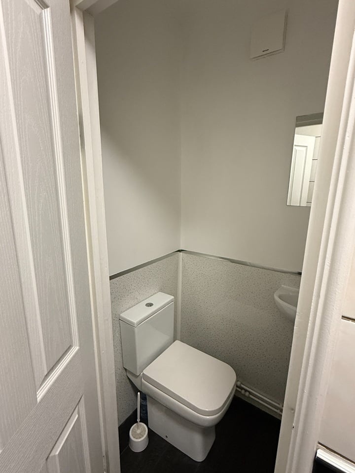 Additional image 9 of Room in a Shared House, Cumberland Road, RG1, N1 7GU