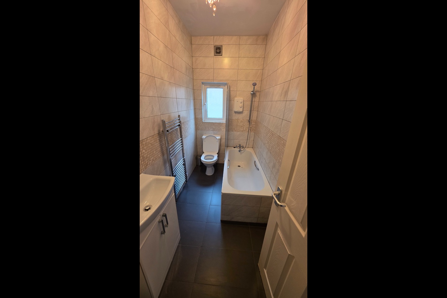 Additional image 2 of 2 Bed Flat, Wellington Street East, M7, N1 7GU