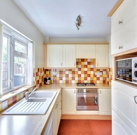 Additional image 2 of 4 Bed Terraced House, Windermere Road, NG7, N1 7GU